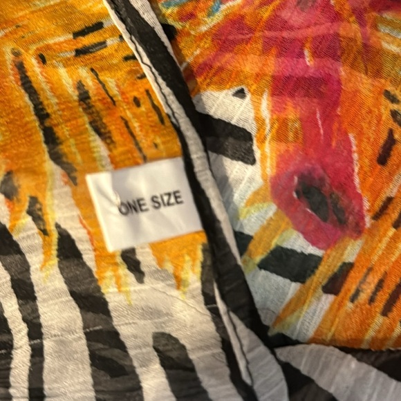 designer Animal floral  print kaftan tunic embellished round neck beaded - Picture 7 of 10